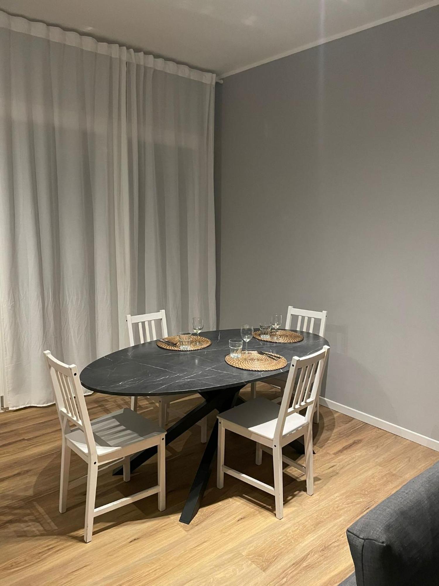 Casa Genny Διαμέρισμα Γκαλλαράτε Εξωτερικό φωτογραφία